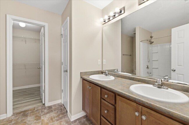 Building Photo - Private Backyard + Pet-Friendly Living Near Pooler & Savannah – Move-In Ready