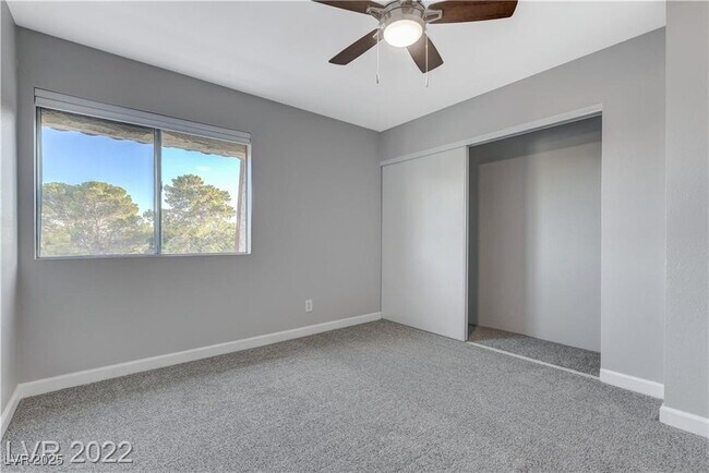 Building Photo - 1303 Darlene Way