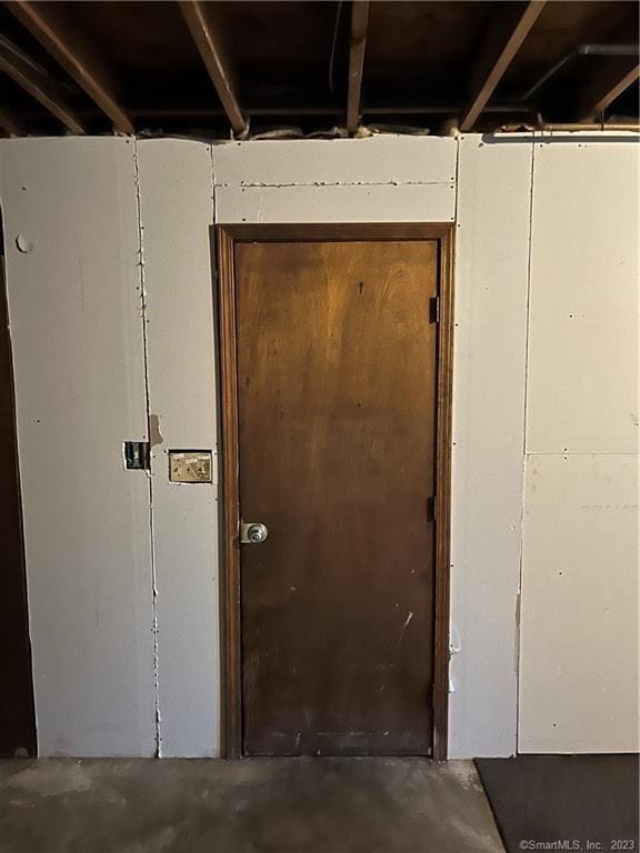 Building Photo - 81 Crabtree Ln
