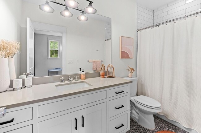 Building Photo - 3206 Garden Villa Ln