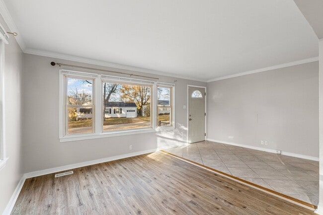 Building Photo - Sweet on Nectar