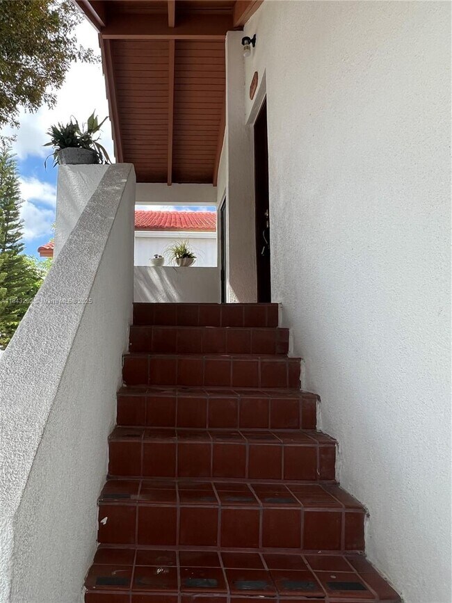 Building Photo - 7500 SW 153rd Ct