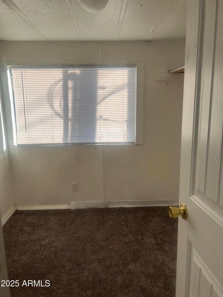 Building Photo - 5812 N Dahlia St