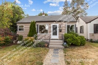 Building Photo - 5645 S Yakima Ave
