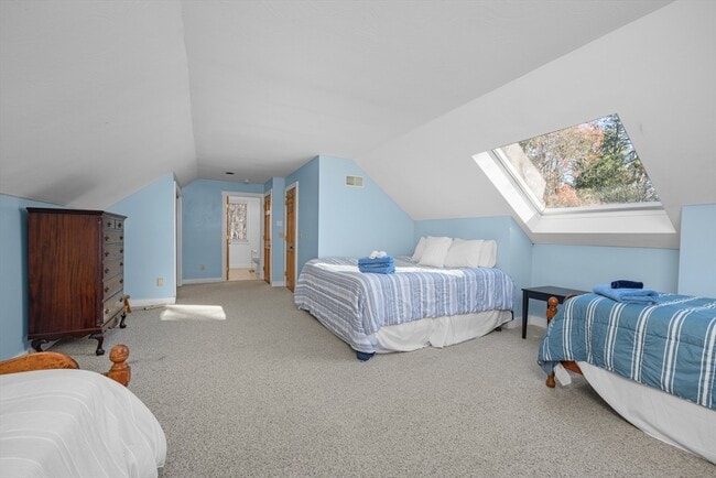 Building Photo - 578 Huckins Neck Rd