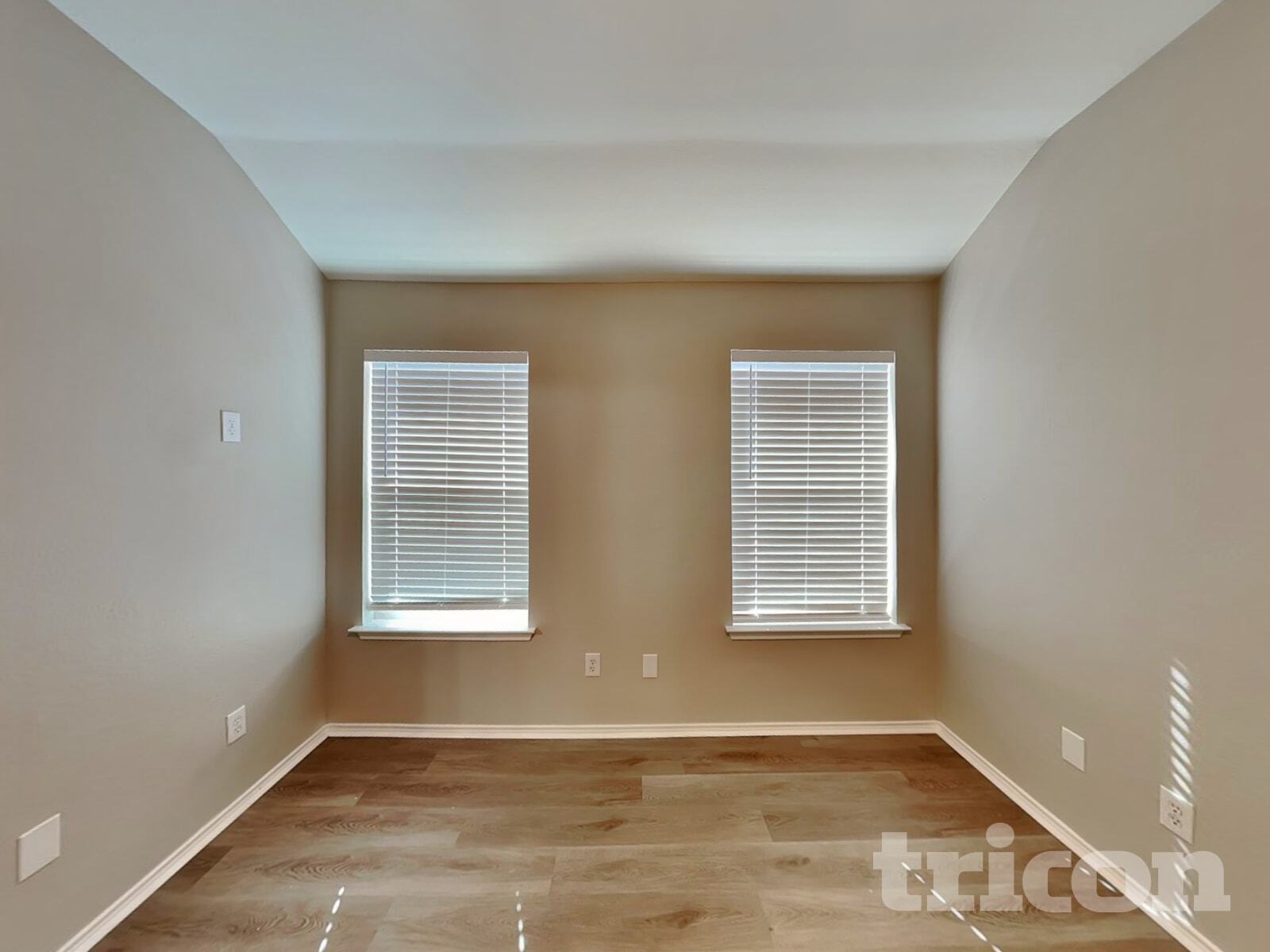 Building Photo - 755 Catalina Dr