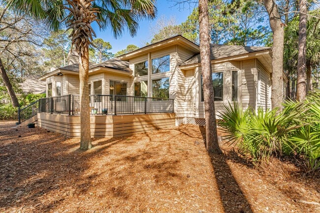 Building Photo - Sea Pines Golf Club Rental