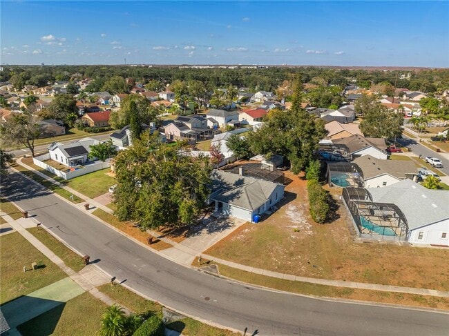 Building Photo - 1503 Lund Ave