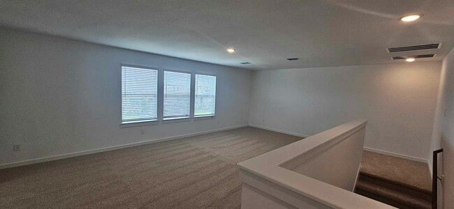 Building Photo - 8423 Bay Rdg Cir