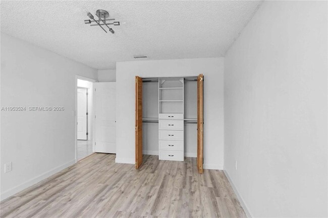 Building Photo - 21049 SW 118th Ave