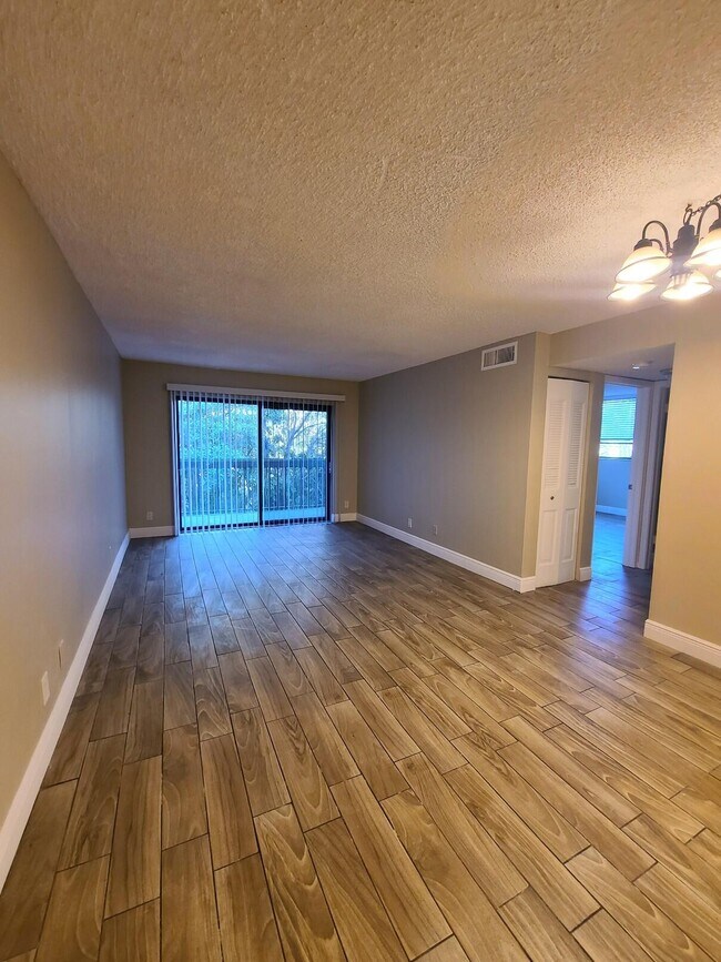 1850 N Congress Ave 1850 N Congress Ave West Palm Beach FL 33401