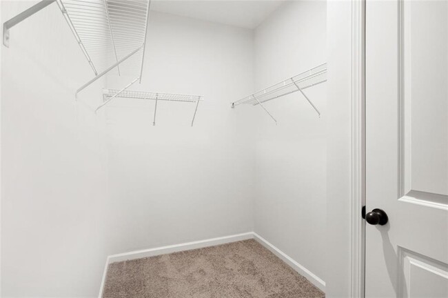 Building Photo - 616 Tiller Wy