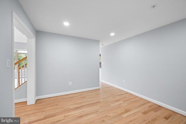 Building Photo - 6712 Ridgecrest Rd