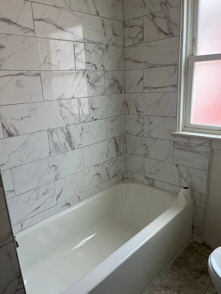 Building Photo - 38 Goulding Ave