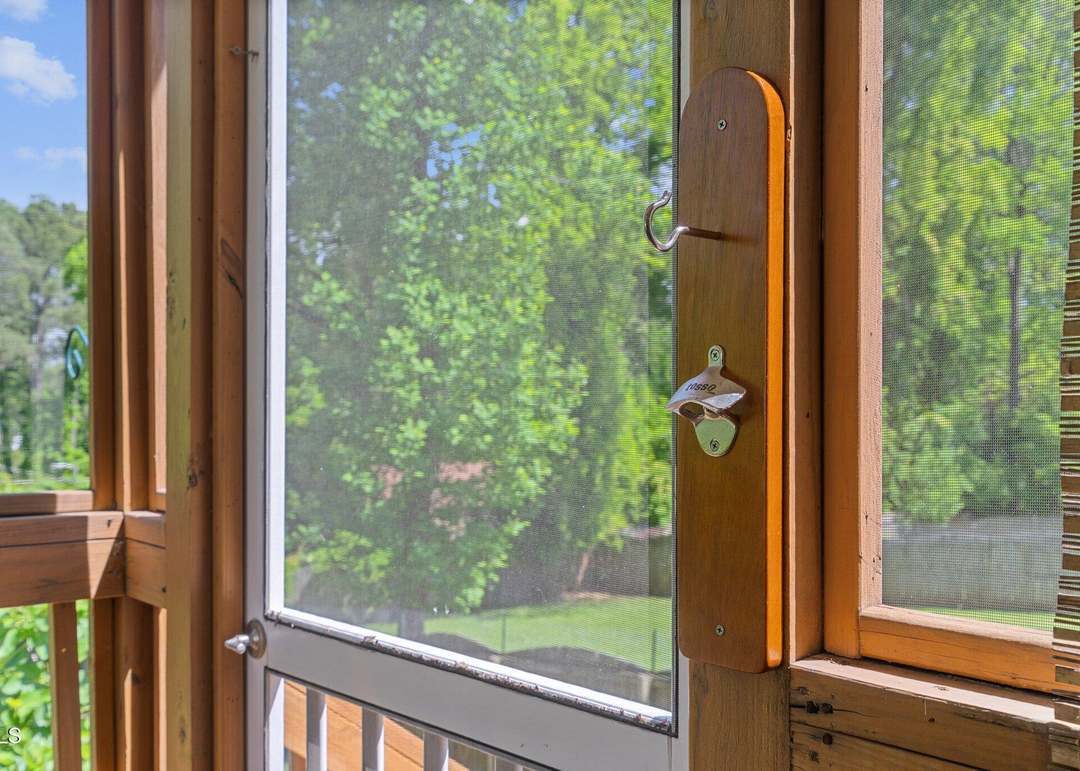 Building Photo - 151 Pineland Cir