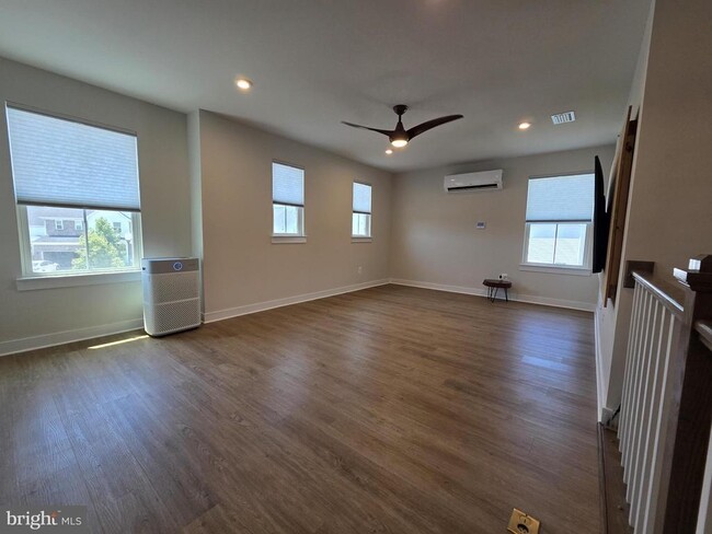 Building Photo - 7550 Mint Springs Ct