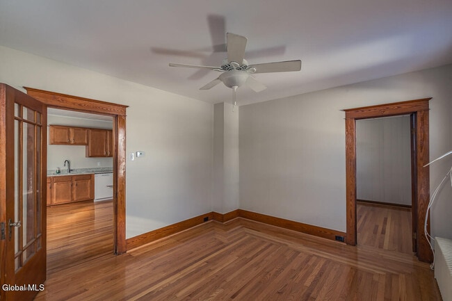 Building Photo - 65 Van Derveer St