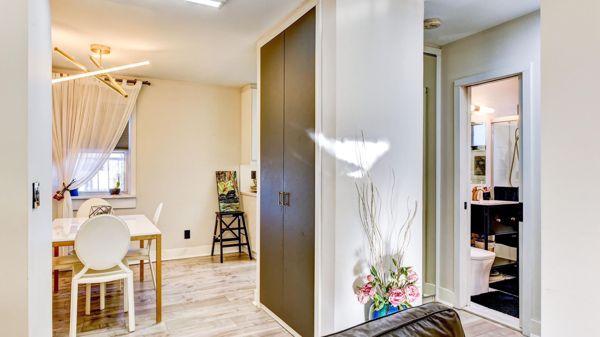 Open Floor plan - 1504 W Terrace Cir