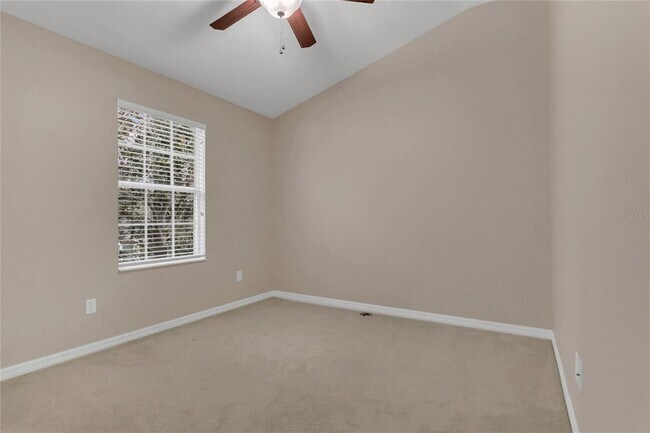 Building Photo - 543 Rainbow Springs Loop