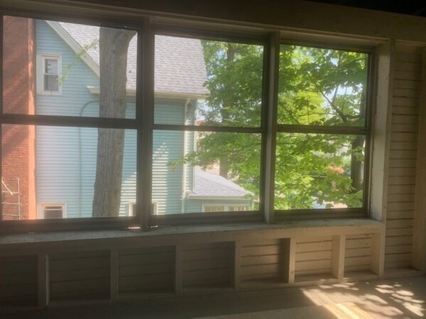 Building Photo - 44 State St