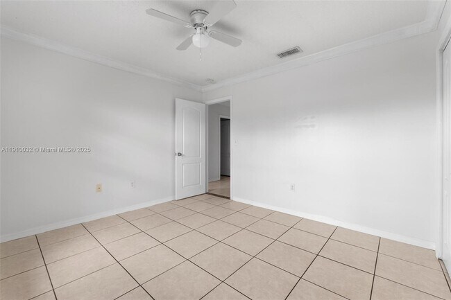 Building Photo - 15793 SW 43rd St