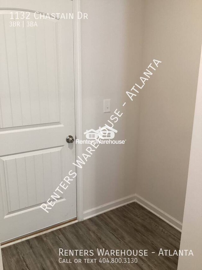 Building Photo - 1132 Chastain Dr