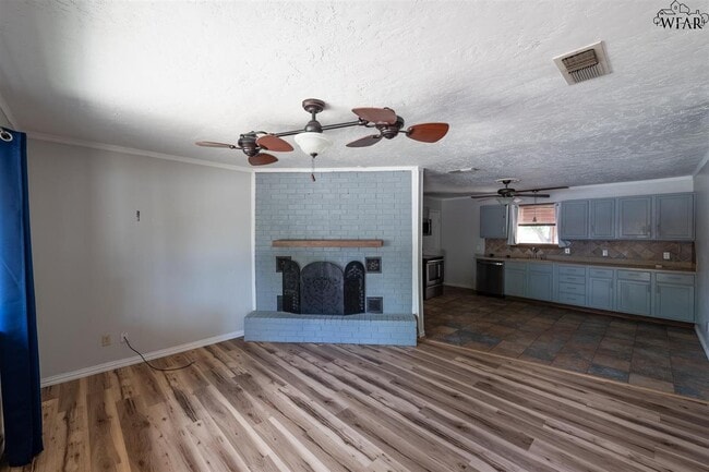 Building Photo - 4661 Briarwood Dr