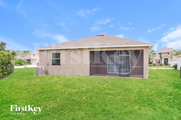 Building Photo - 2309 Grantham Ave