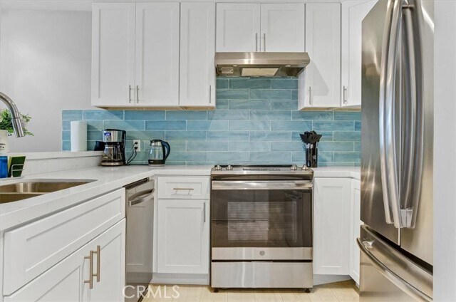 Building Photo - 1140 E Ocean Blvd