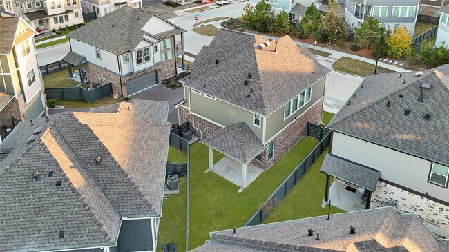 Building Photo - 18714 Colorado River Ln