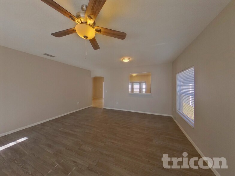 Building Photo - 11008 Newbridge Dr