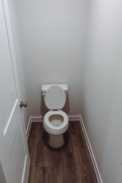 Building Photo - 211 Forest W St