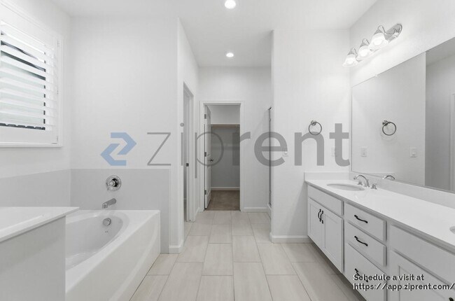 Building Photo - 4612 Irma Dr