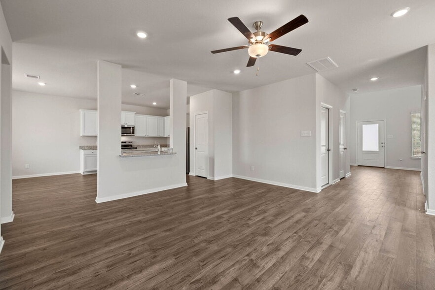 Building Photo - 7623 Tipton Meadow Way