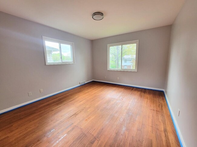 Building Photo - 1679 Tanglewood Dr