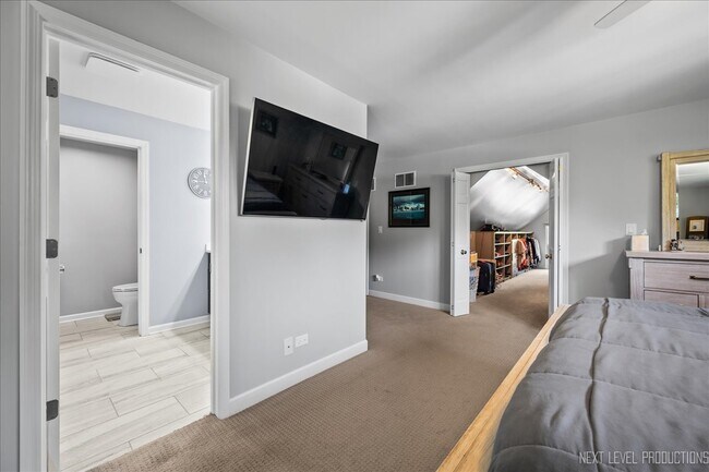 Building Photo - 747 Cheever Ave