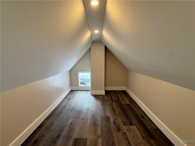 Building Photo - 213 W Main St