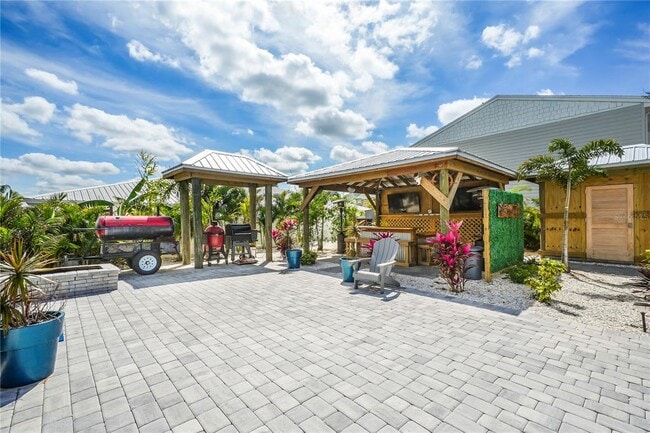 Building Photo - 1059 Apollo Beach Blvd