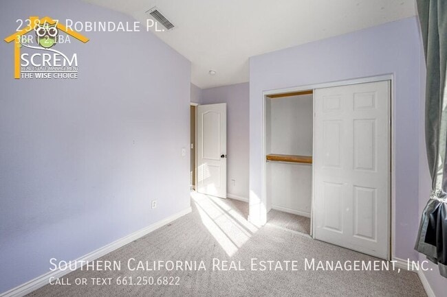 Building Photo - 23847 Robindale Pl