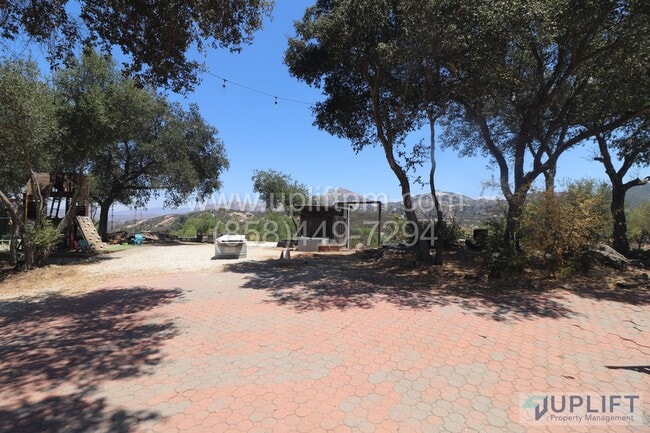 Building Photo - RV Space with VIEW and full hookups 50 amp...