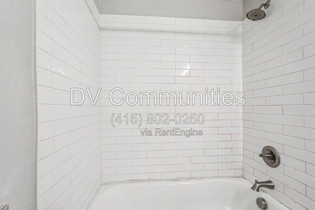Building Photo - 3531 Tewksbury Dr SW