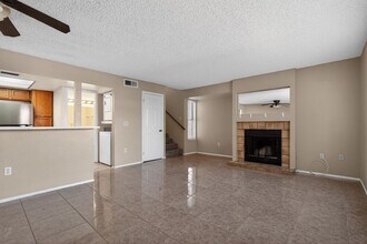 Building Photo - Charming 2BR Condo in Mesa