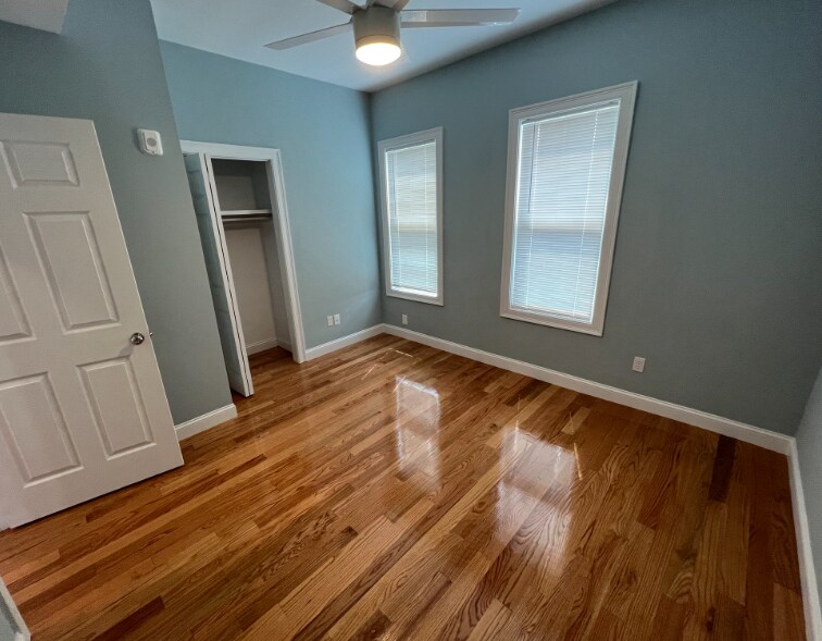 Building Photo - 126 Cross St