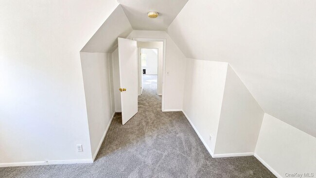 Building Photo - 206 Winthrop Ave