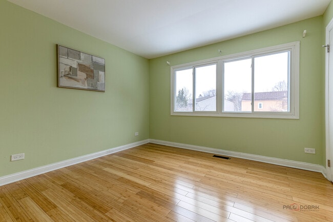 Building Photo - 2431 Cobblewood Dr