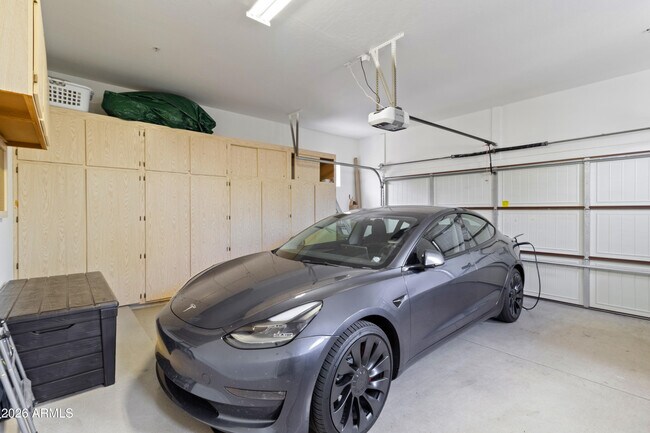 Building Photo - 9162 E Rusty Spur Pl