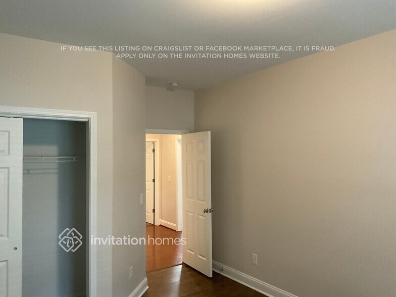 Building Photo - 136 Elizabeth Hearth Rd