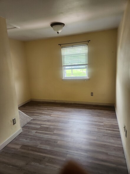 Bedroom 2 - 5 Shannon Dr