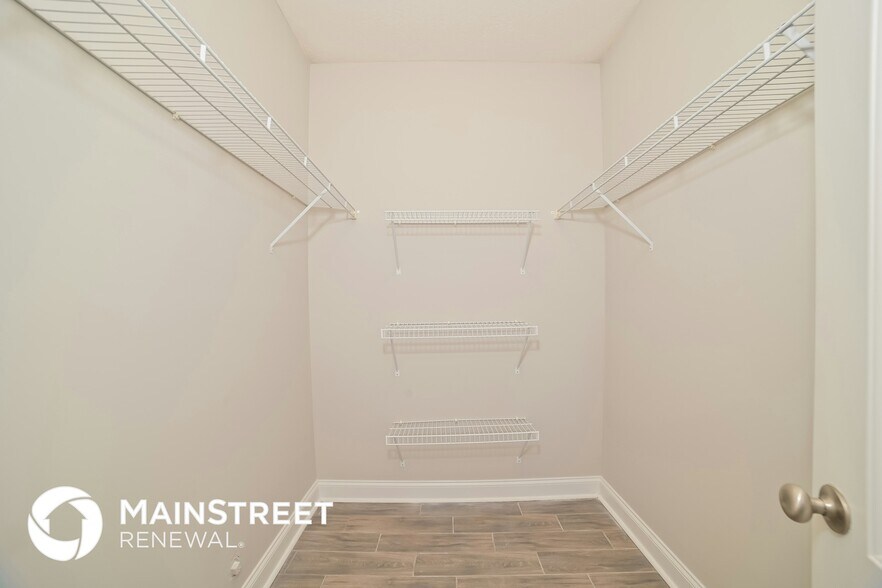 Building Photo - 4907 Shannon Run Dr