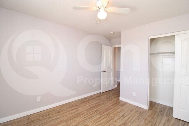 Building Photo - 3834 E Cavalry Ct